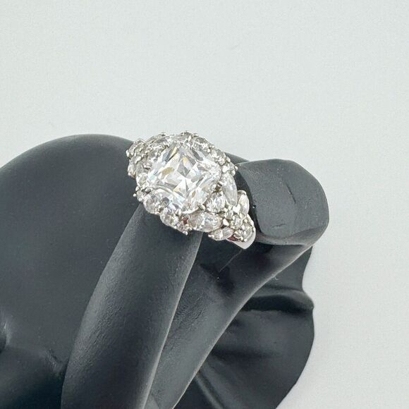 Sparkling Vintage Princess CZ Stone Baguettes 925 Sterling Silver Ring
